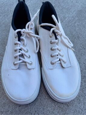 Cherokee White Canvas Sneakers with Black Collar